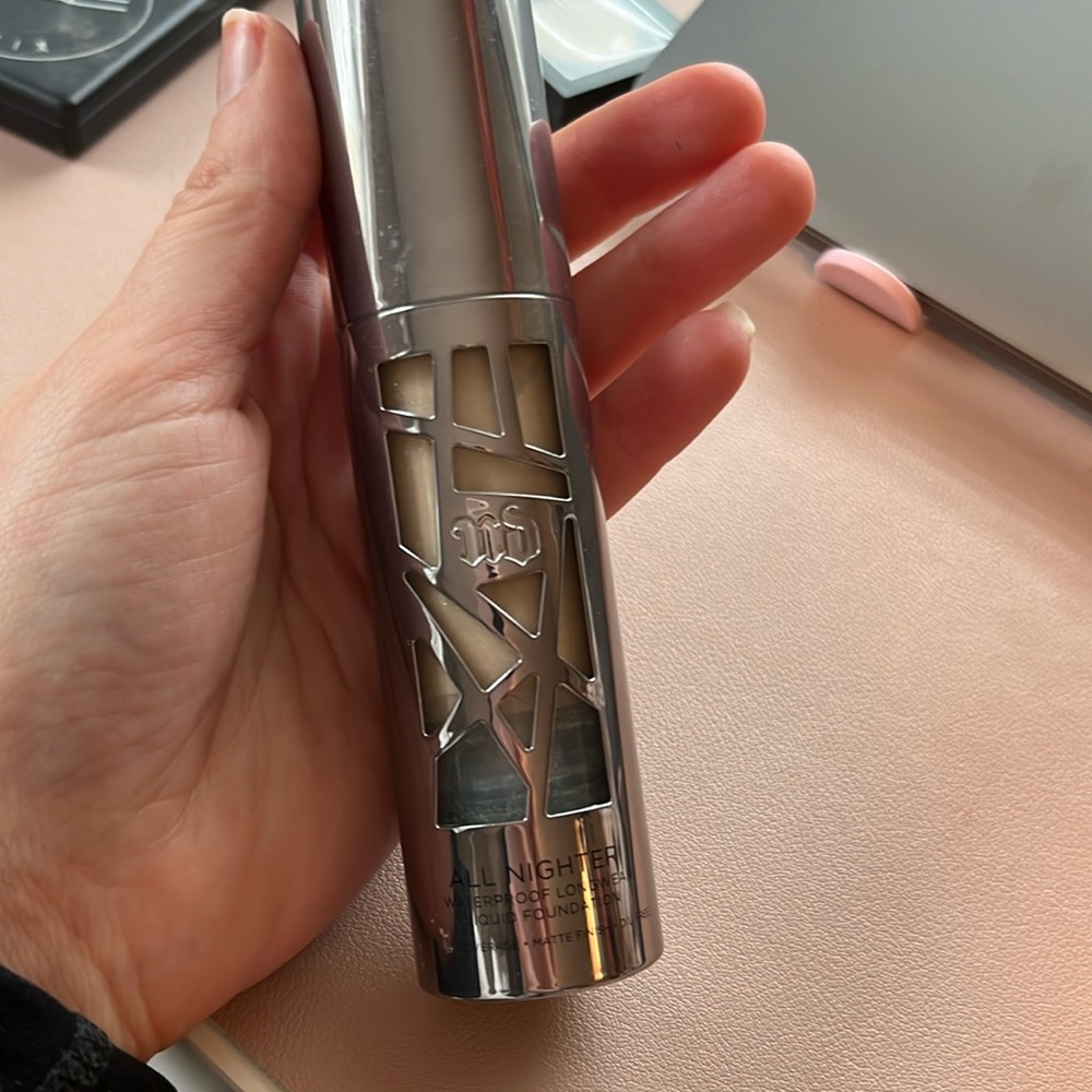Urban Decay Allnighter Foundation
